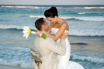 Wedding couple beside the sea